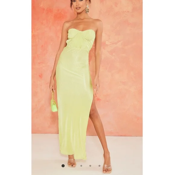 PrettyLittleThing | Dresses | Prettylittlething Sage Green Plisse  Underwired Bandeau Maxi Dress | Poshmark